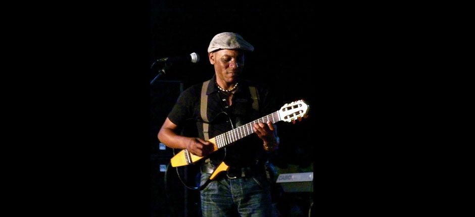Tito Paris, Festival de Bubaque (Bijagos Archipelago, Guinea-Bissau), Photo by Gill Harvey ©